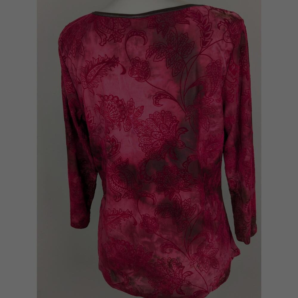 Roz and Ali NWT Flocked top size L Wine overdyed Bust 39 Waist 34" C back 24" - Picture 4 of 10